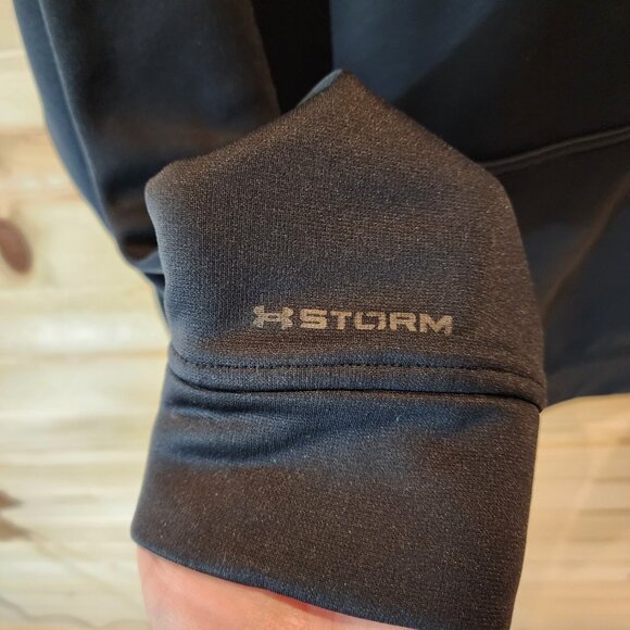 Under Armour Men’s Medium ColdGear Storm Hoodie • Black Pullover - Picture 3 of 5